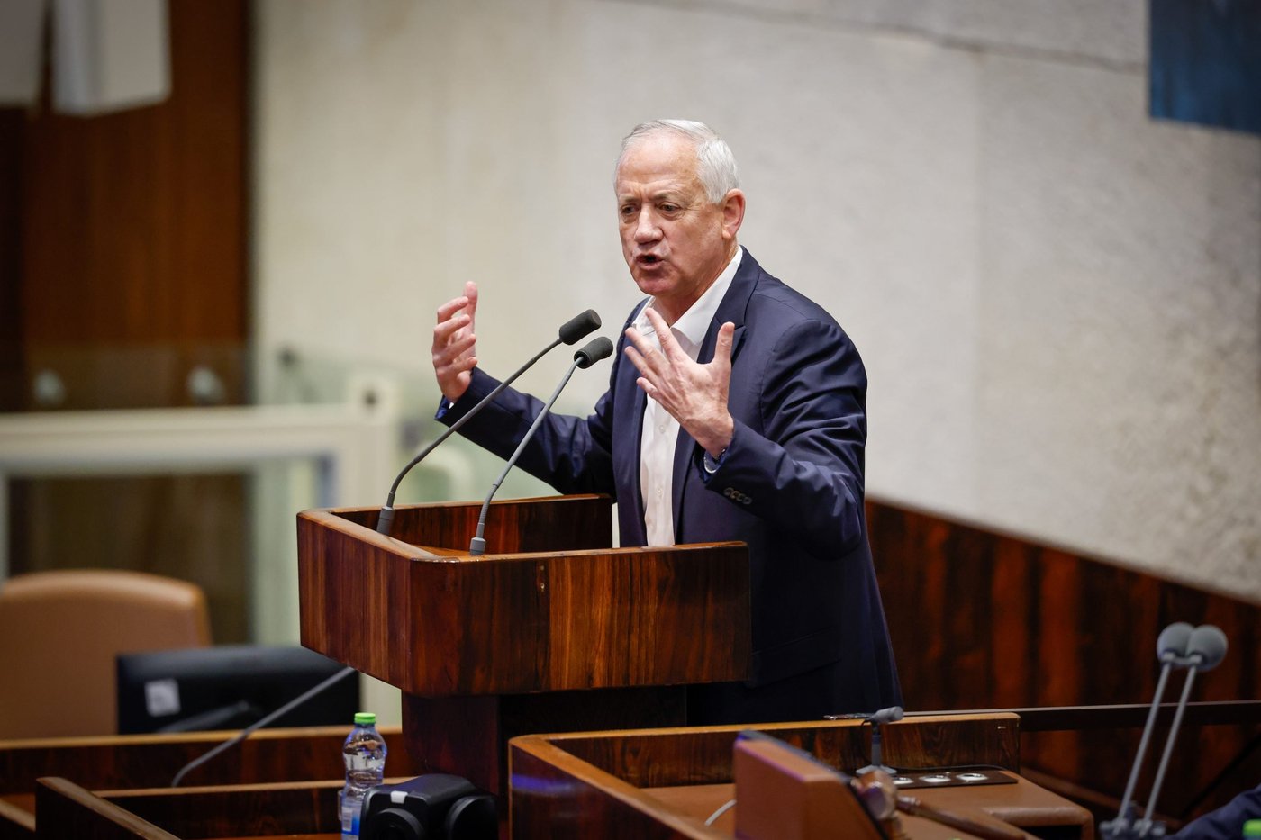 גנץ על עסקה:"המחיר יעכב אותנו במשימת השמדת החמאס"