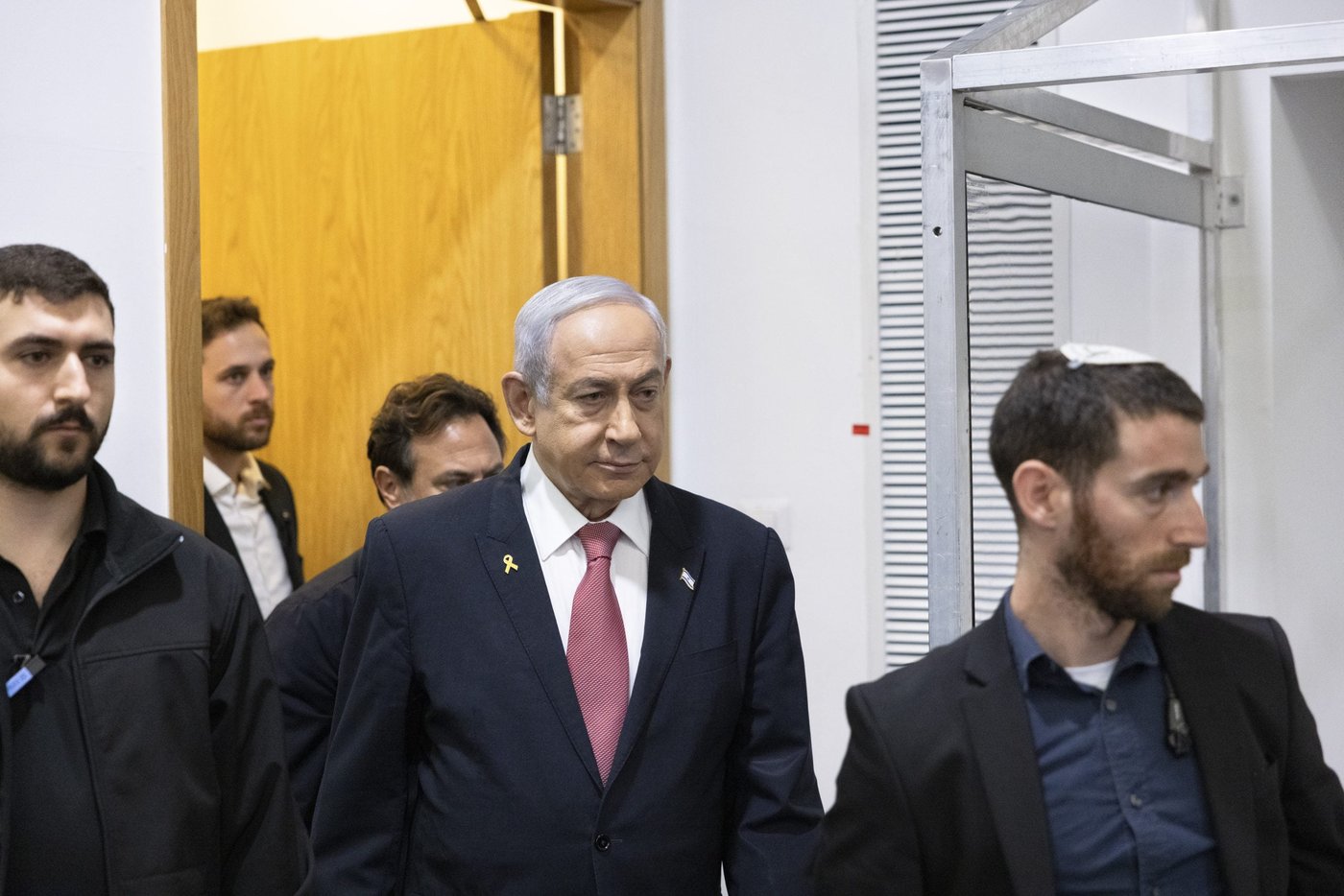 שעות לפני הדיון: בוטלה עדותו של רה"מ נתניהו