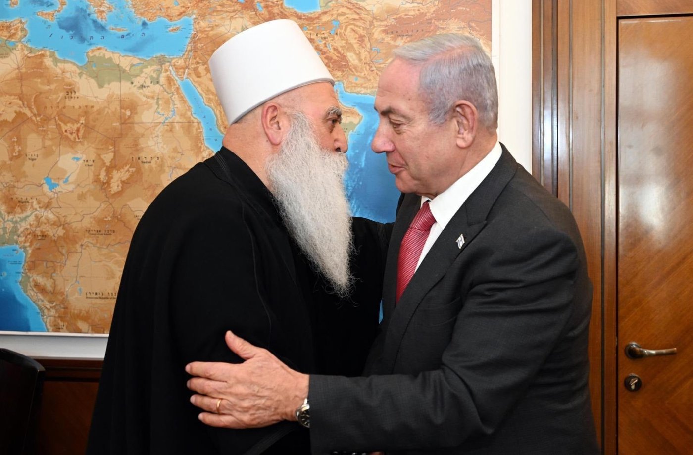 טבח הדרוזים בסוריה: נתניהו שוחח עם השייח' מואפק טריף