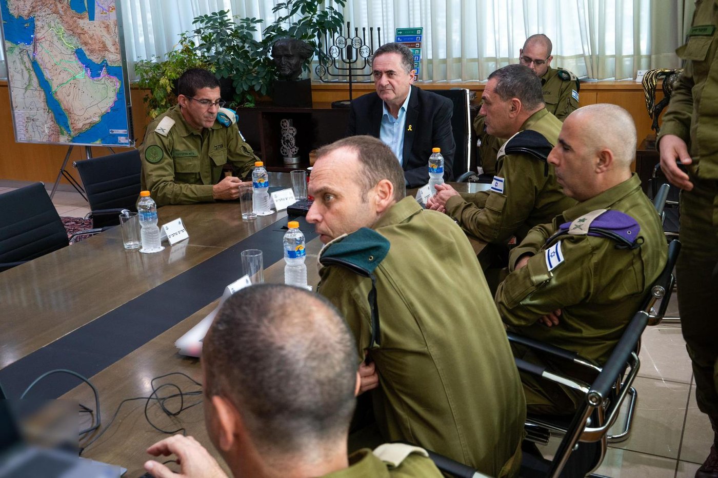 שר הביטחון חשף: זה השלב הבא במלחמה עם איראן