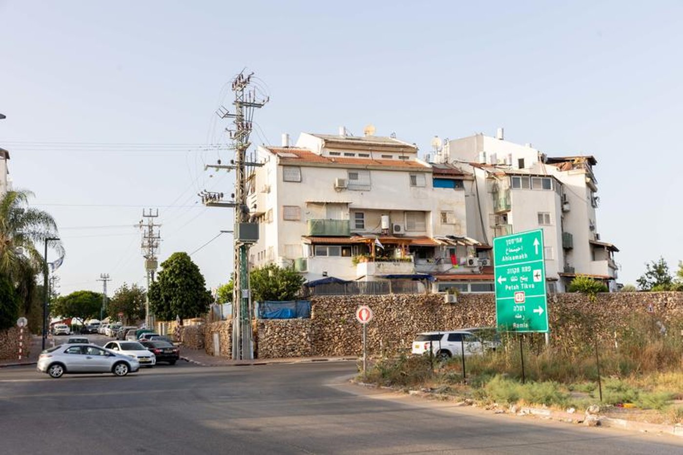 פאניקה באיזור המרכז: "פוחדים לצאת מהבית"