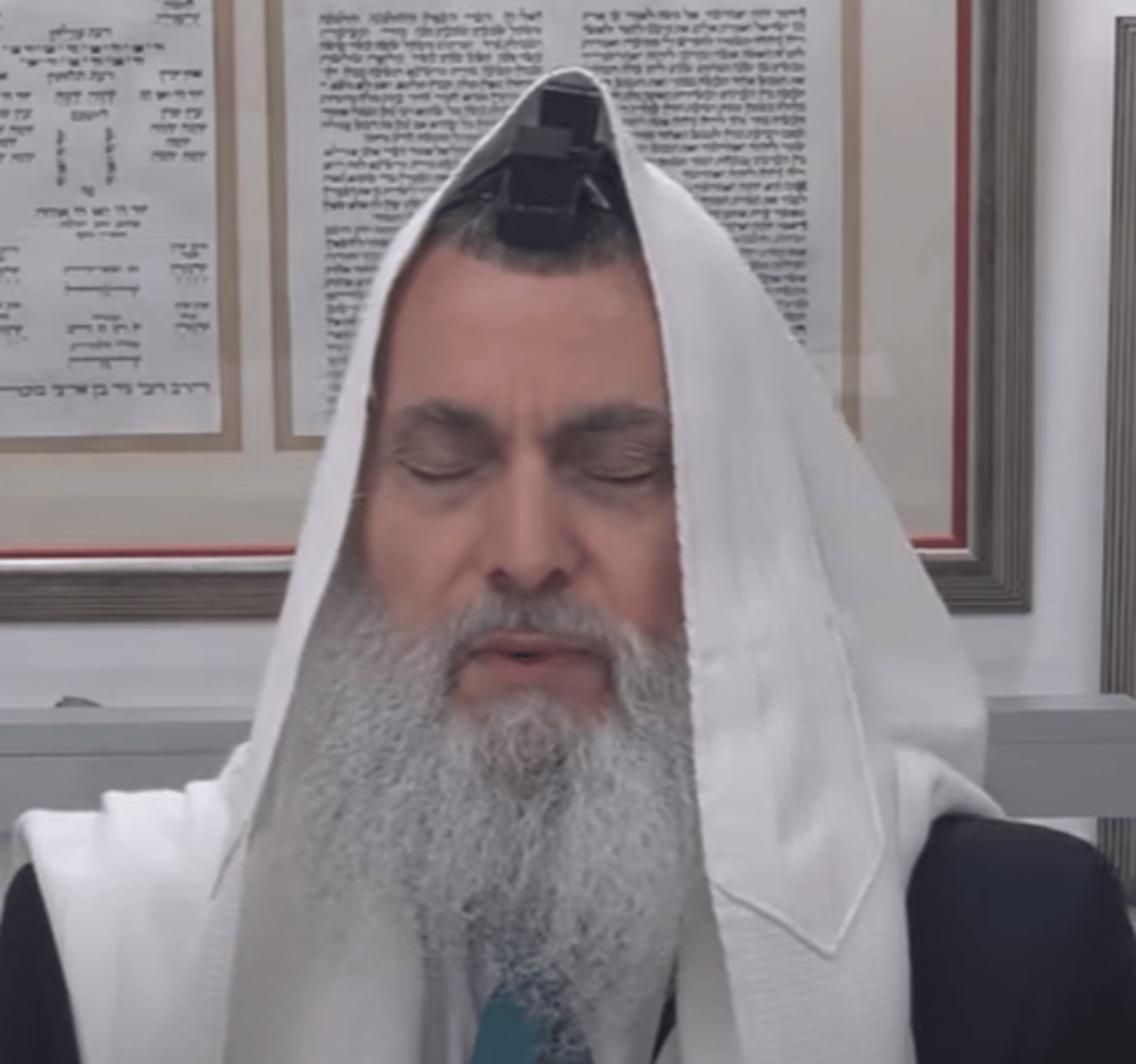 הרב ניר בן ארצי יודע מי המשיח: "הוא פה כבר 30 שנה"
