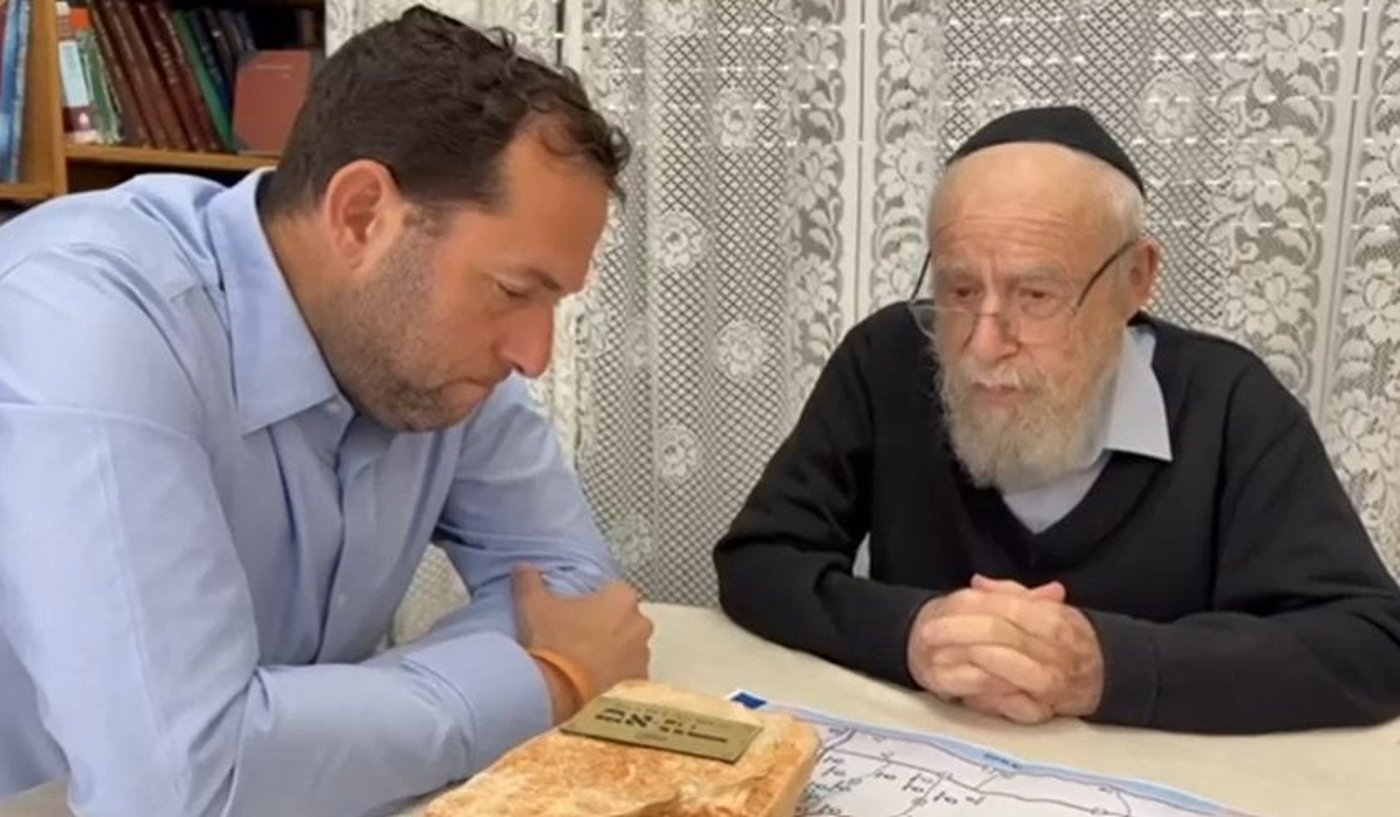יוסי דגן לרב דב ליאור: "באתי להודיע לך שקיימנו את השבועה"