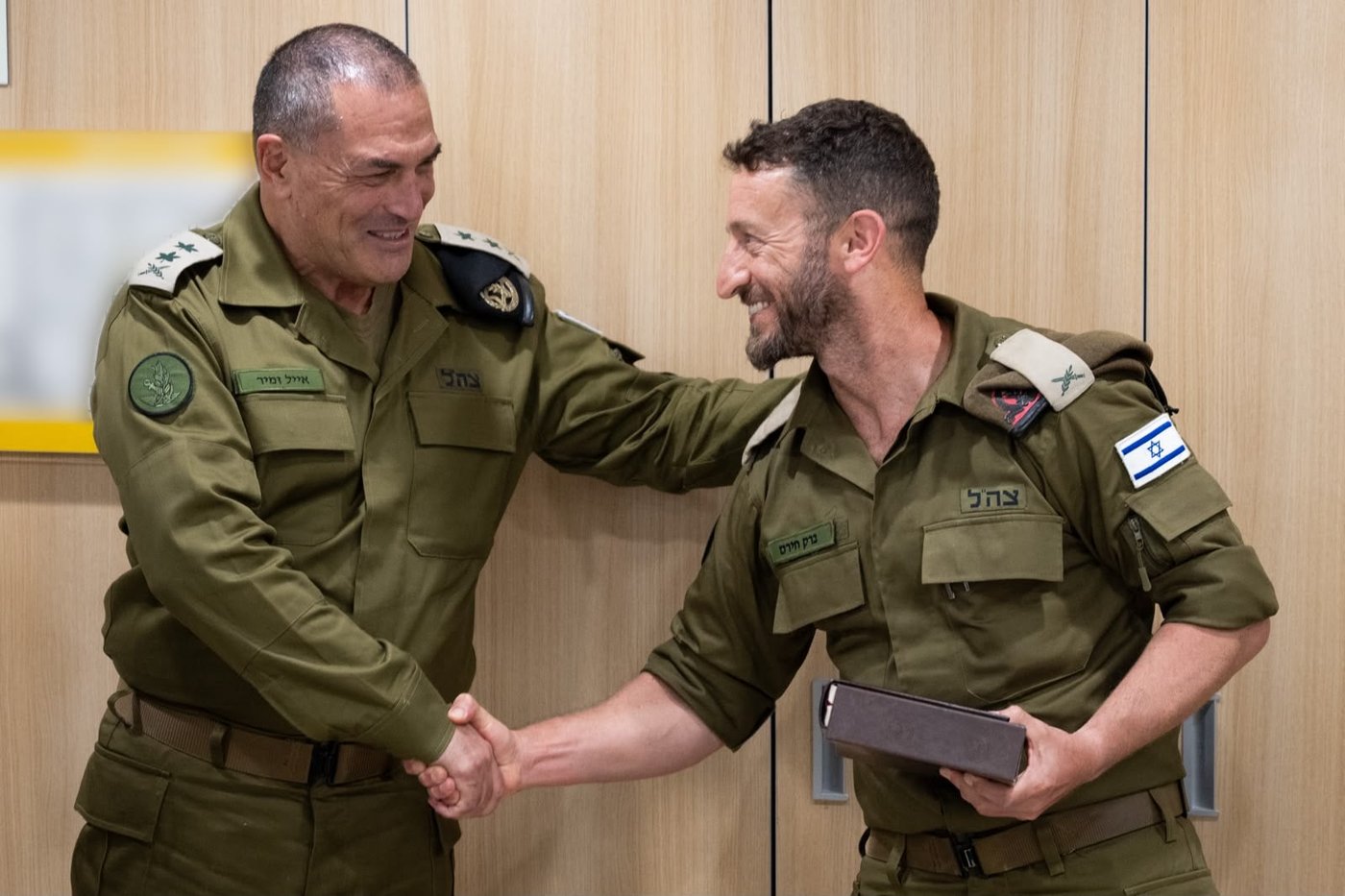 הרמטכ"ל זמיר ותא"ל ברק חירם