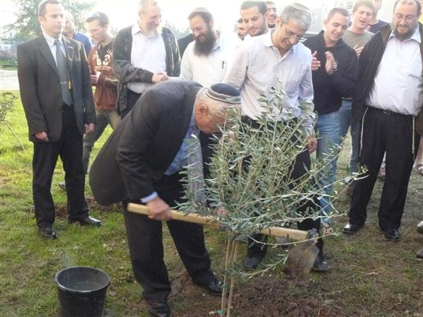 השר נאמן במכינת מעוז: "אתם מחזירים את התורה ללוד"