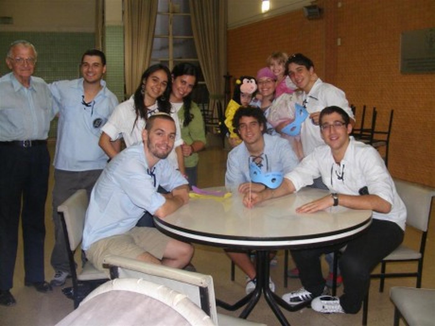 בני עקיבא ברחבי העולם נכנסו לראש חודש אדר
