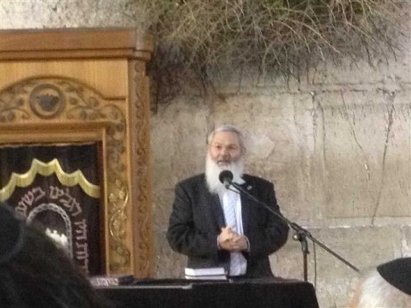 ליל יום העצמאות: רחבת הכותל מלאה בהמוני מתפללים