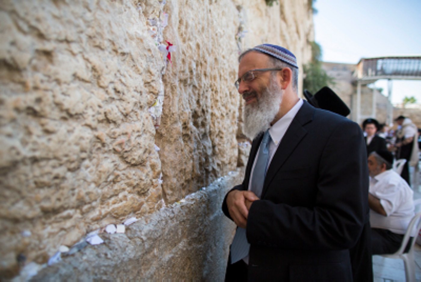 יומן בחירות: מסתמן כי הרב סתיו ביתרון קל על הרב לאו