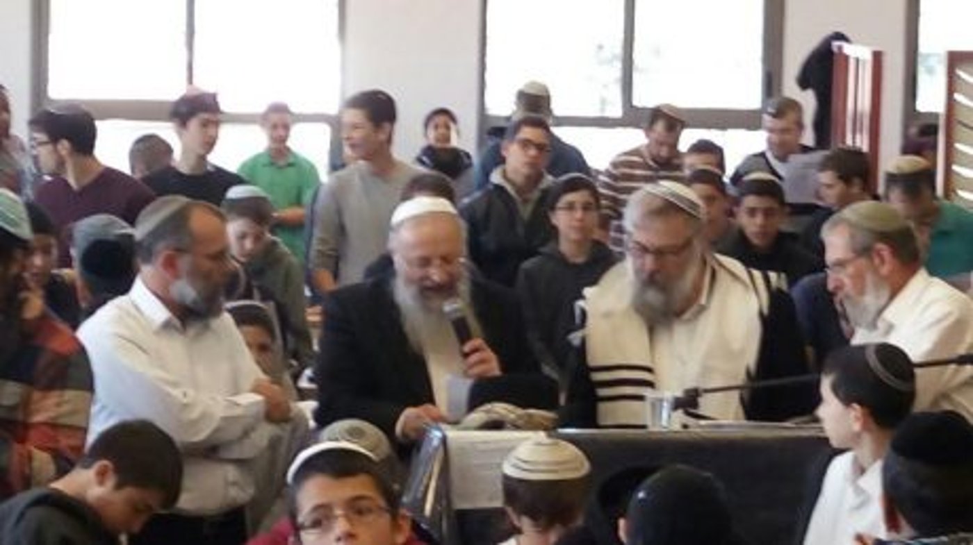 תפילת ילדי החמ"ד: גלריה