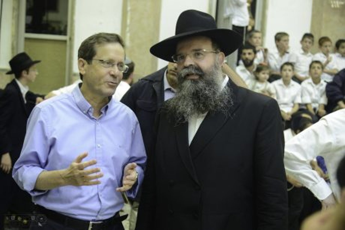 גלריית ענק: הקפות שניות בכפר חב"ד