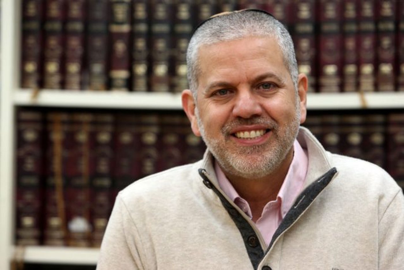 לא רק ספורט. אלי סהר