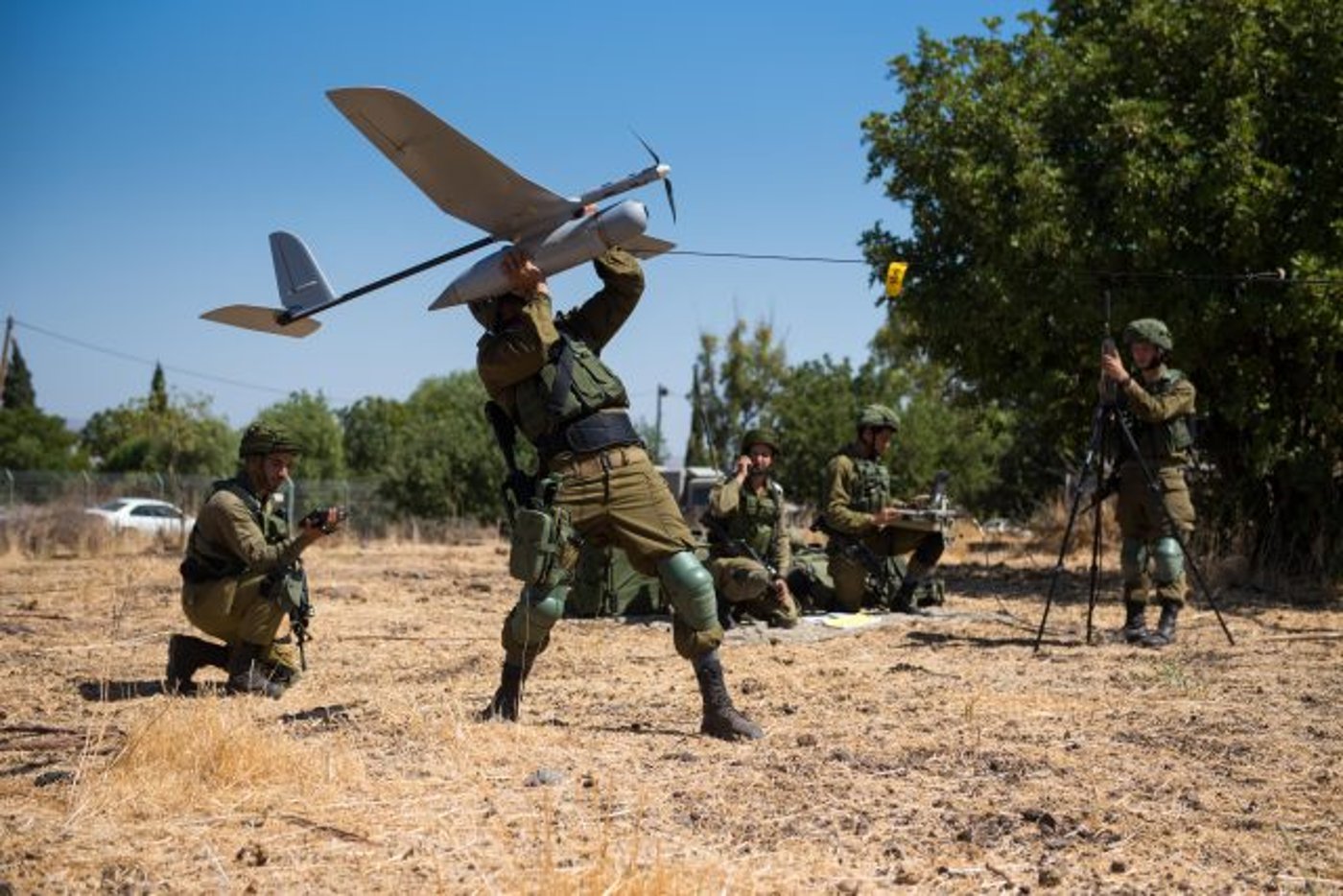 יחידת רוכב שמיים בסיוע להשמדת תותח בסוריה. צפו