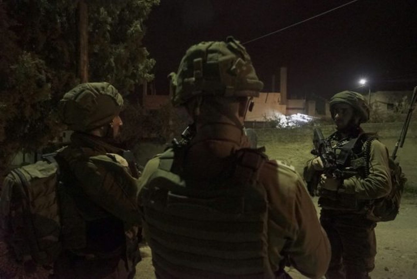 צה"ל עצר את אחיו ואשתו של רוצח הרב שבח