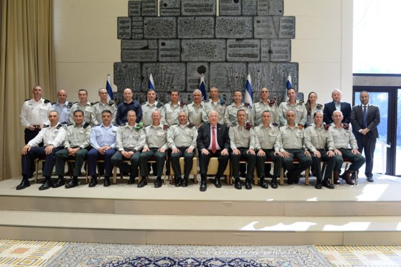 אפס דתיים. פורום מטכ"ל (מארק ניימן, לע"ם)