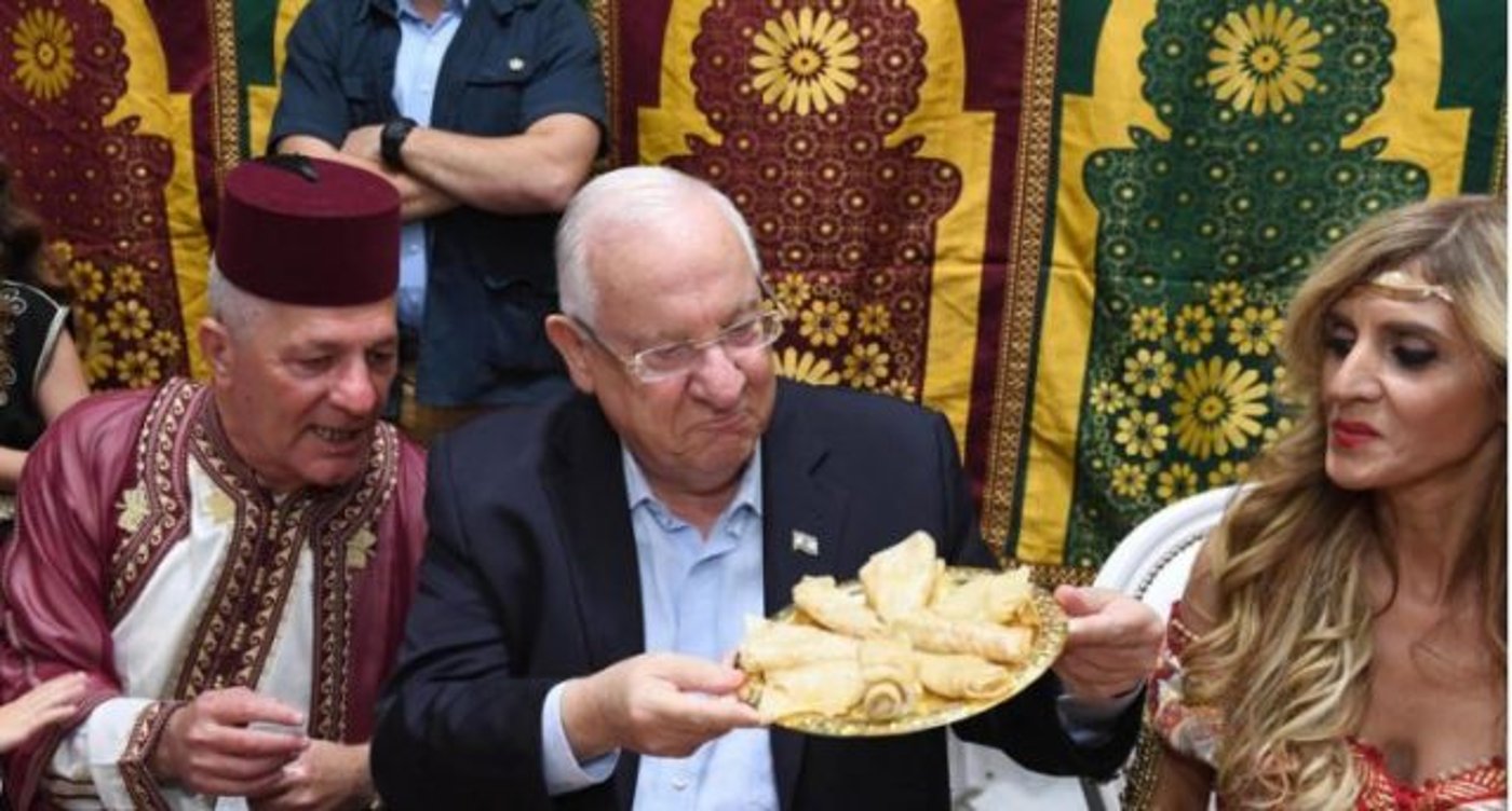 הפוליטיקאים חוגגים מימונה ברחבי הארץ