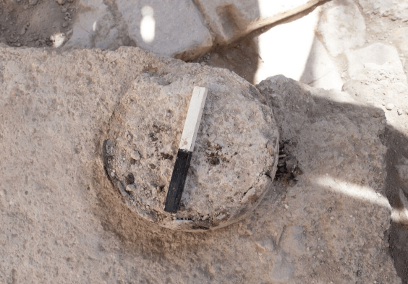 קמע נדיר נושא ברכה בערבית נחשף בעיר דוד