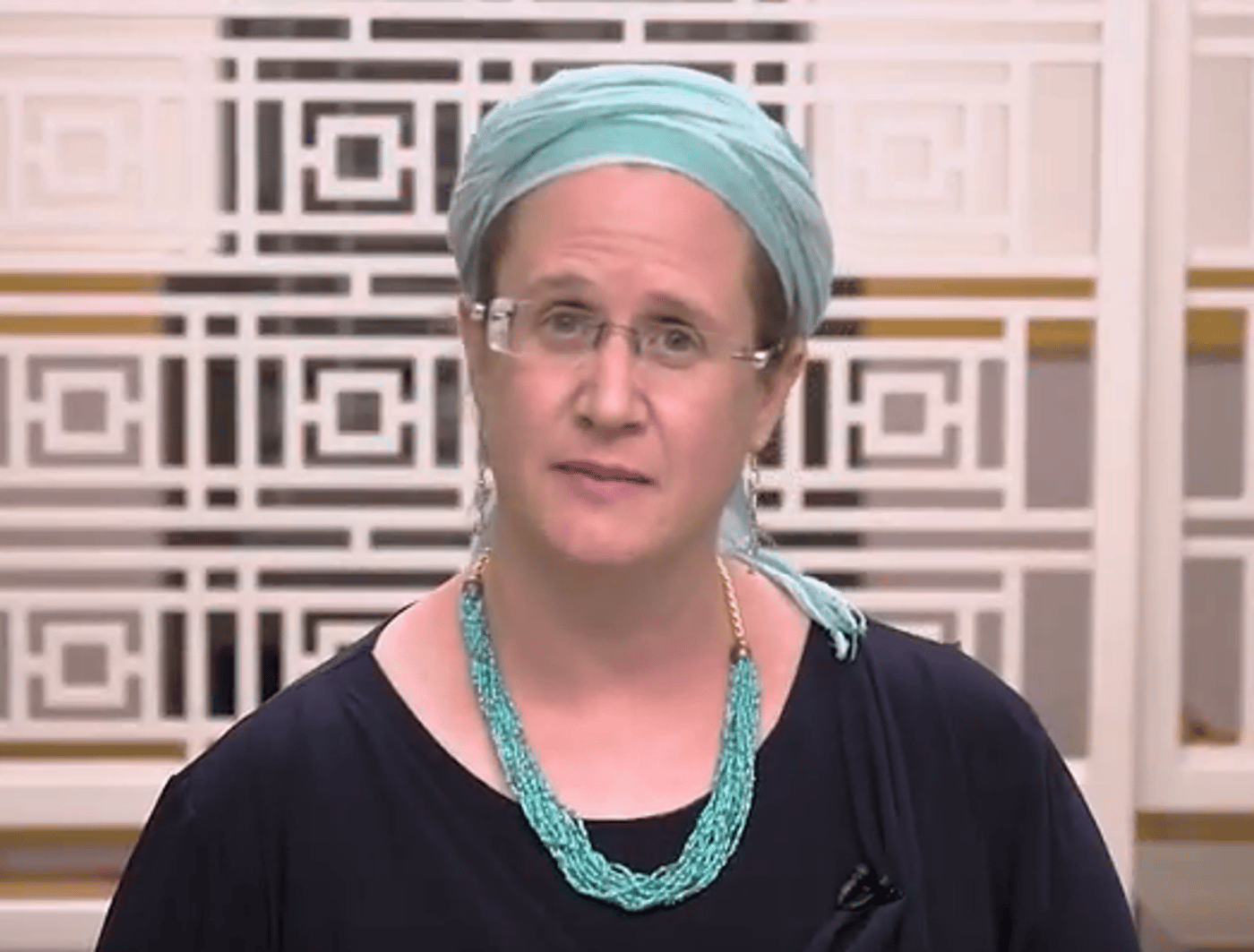 הרבנית יעל שמעוני, מנהלת מיזם 'משיבת נפש'