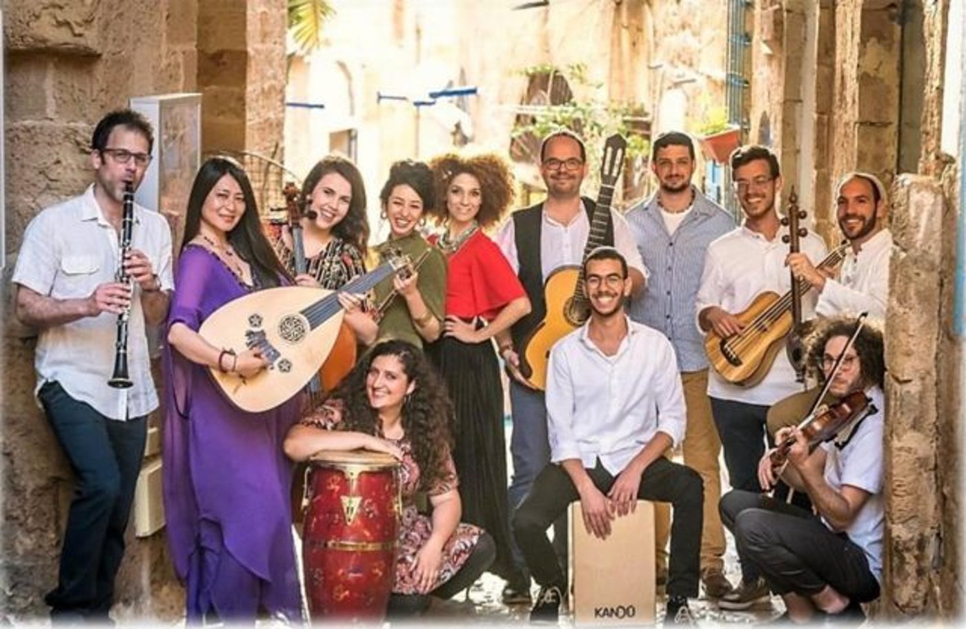 כלייזמרים בתחנה