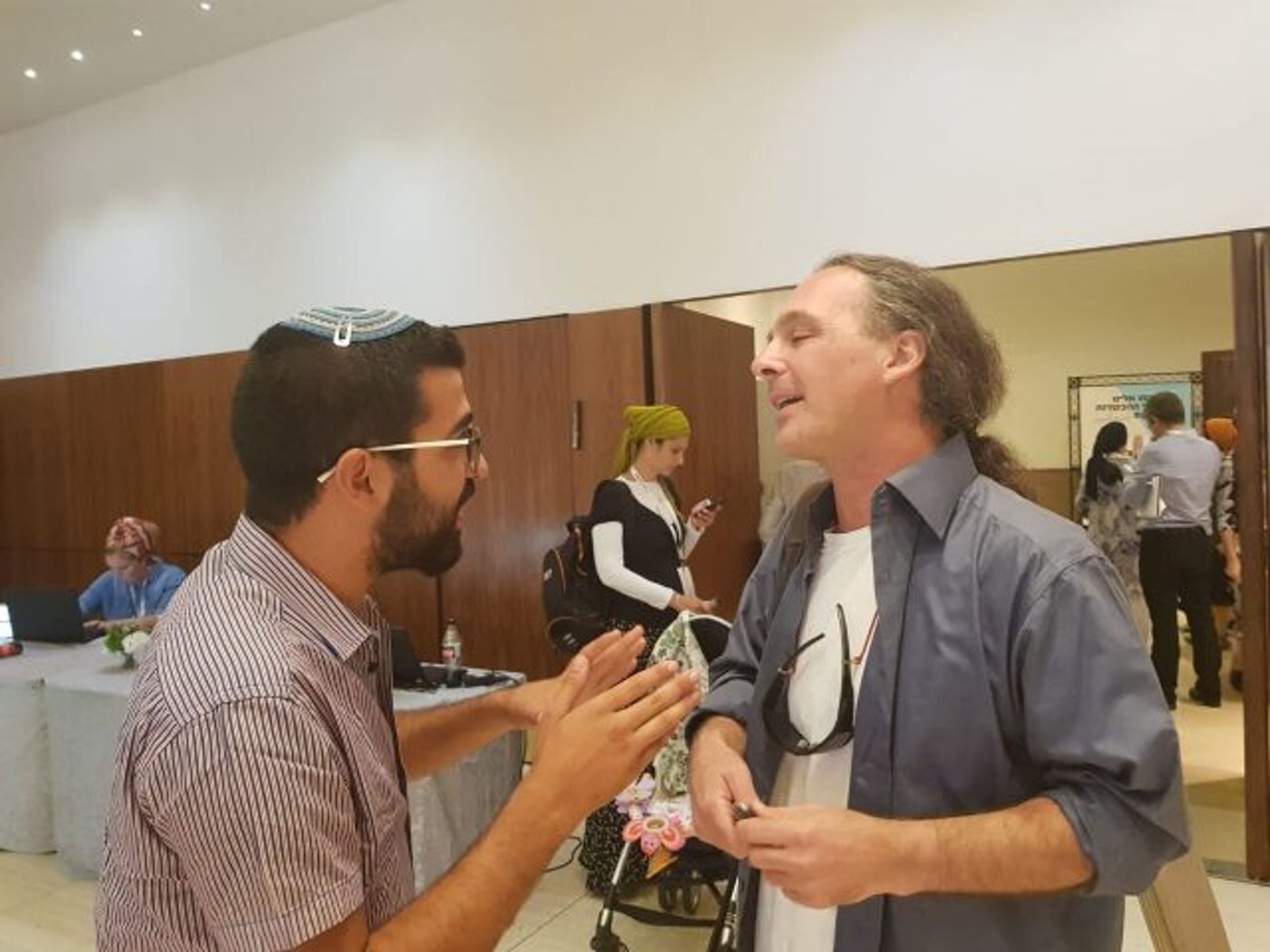 גלריה:מאות רבנים השתתפו בכנס 'רוח ותקשורת'. צפו