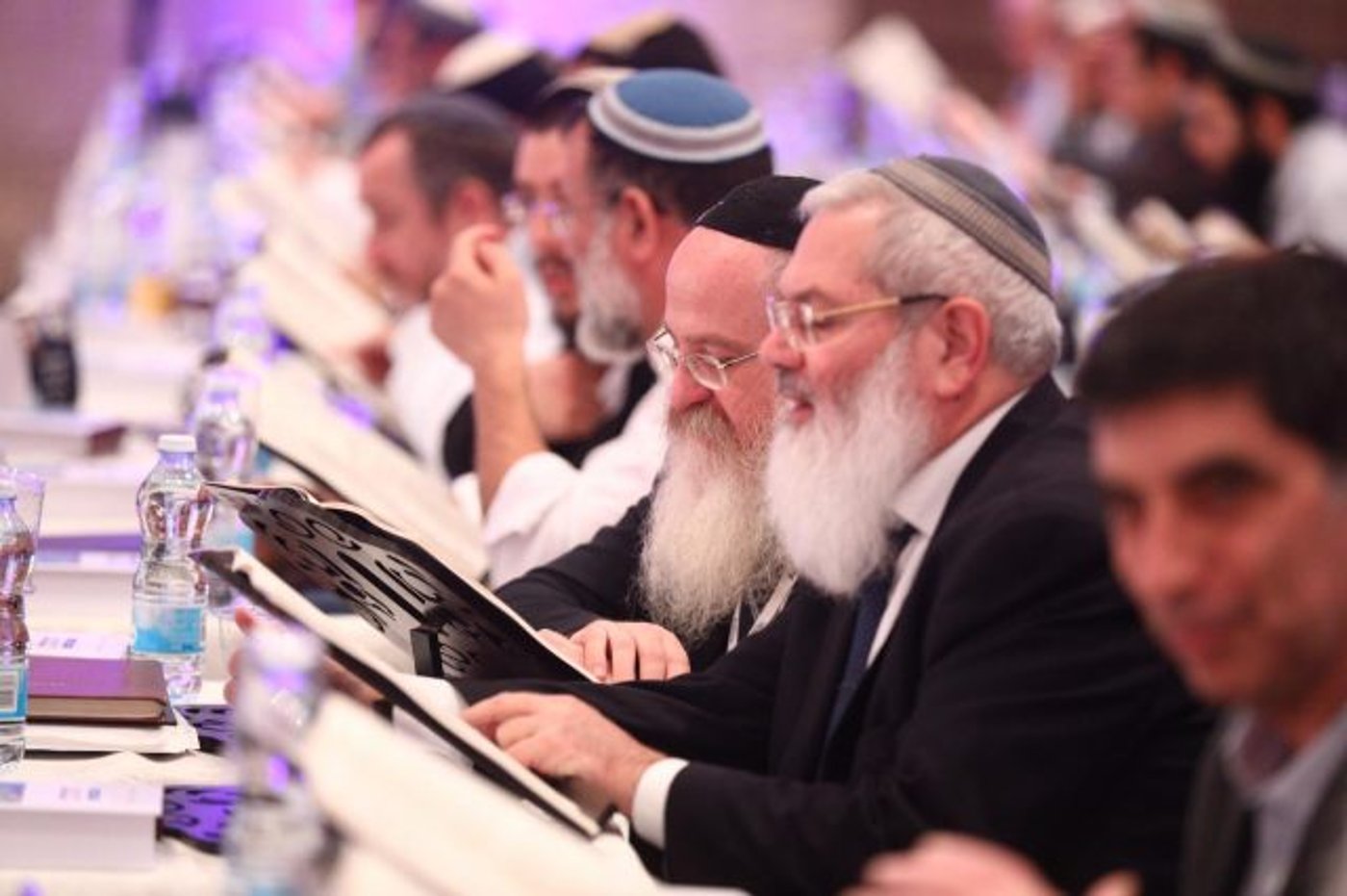 יחד בקדושה: ישיבות ההסדר מסיימים את הש"ס ביום אחד
