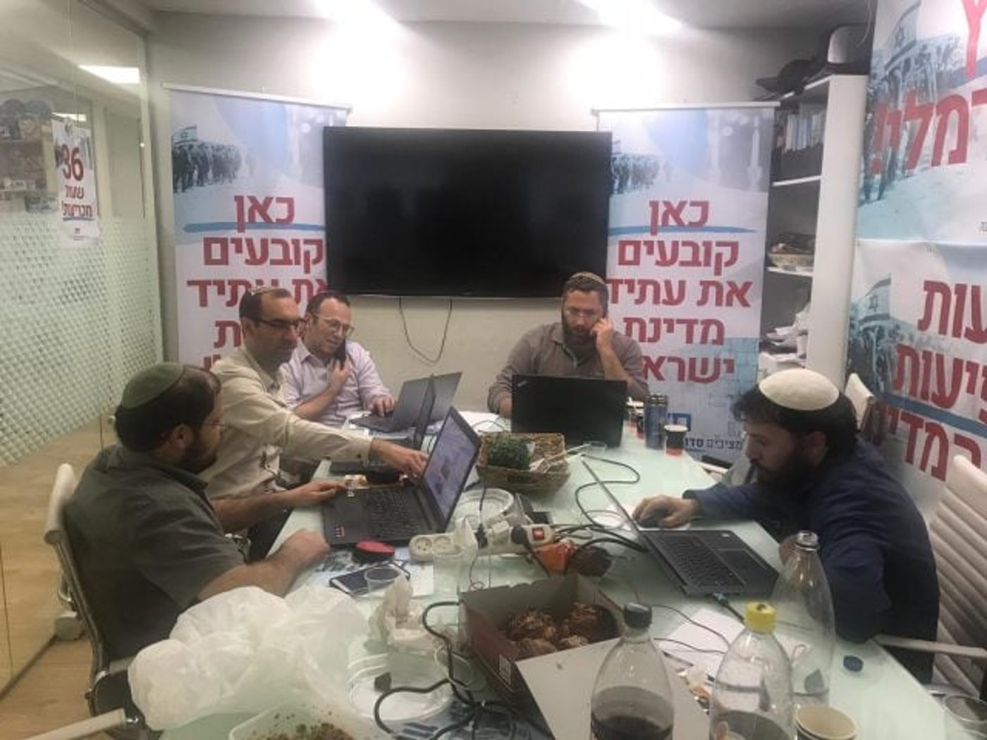 מציבים סדר יום יהודי: 120 אלף חתימות ב- 36 שעות