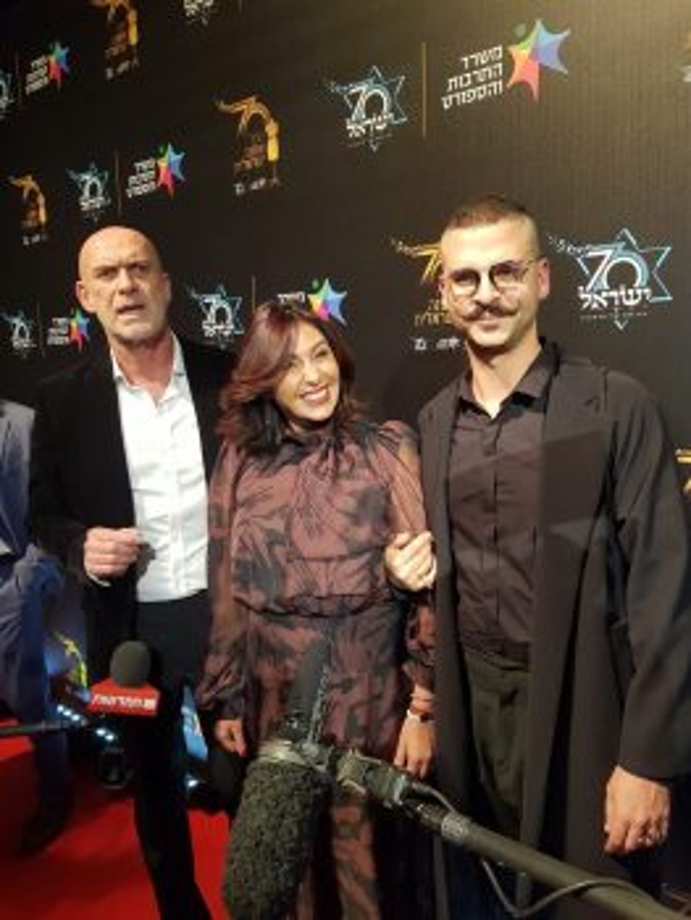 יצאה בשיק: המחווה האופנתית של שרה נתניהו