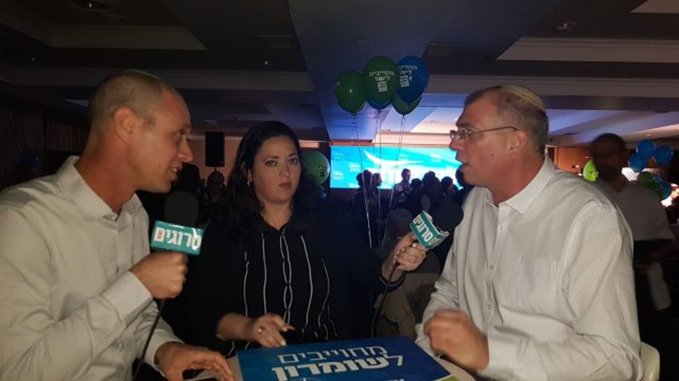 גלרית סרוגים • השקת קמפיין של איחוד מפלגות הימין