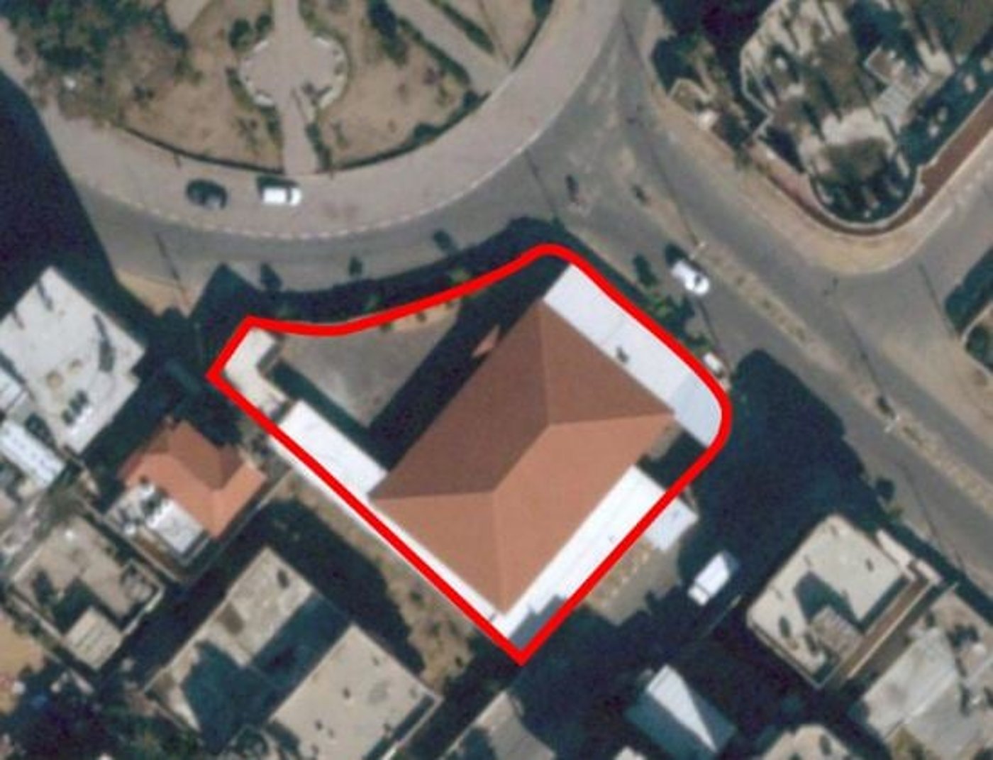 בניין בן חמש קומות שהופל בעזה