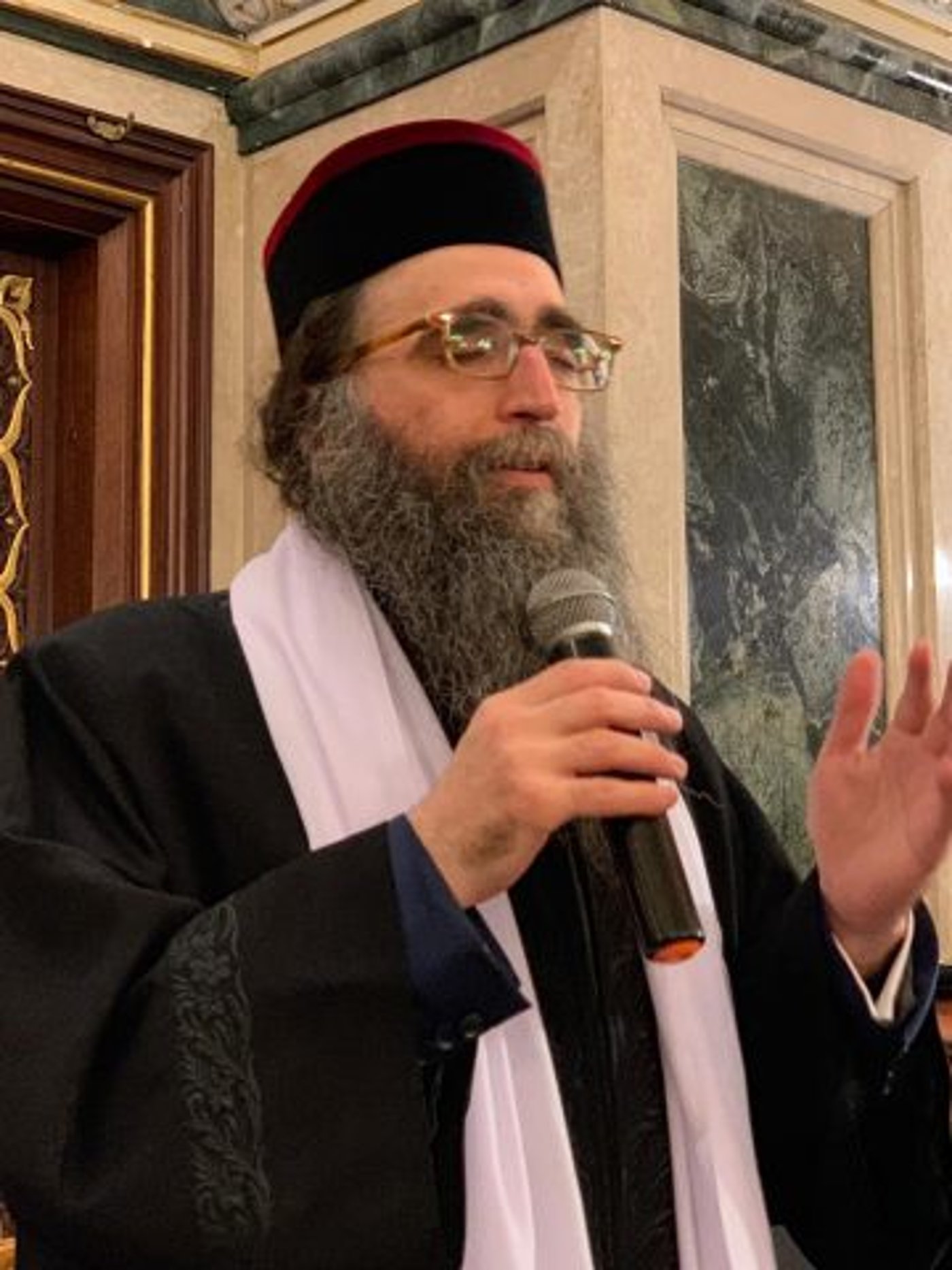 הרב יאשיהו פינטו מונה לאבי אבות בתי הדין במרוקו