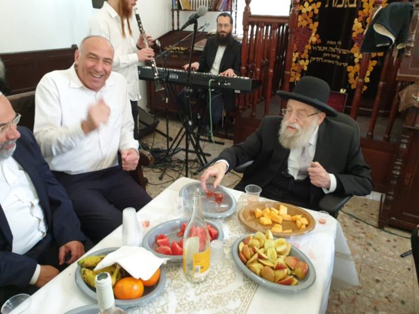 גלרייה: הקבלת פני רבו עם רבה של ירושלים