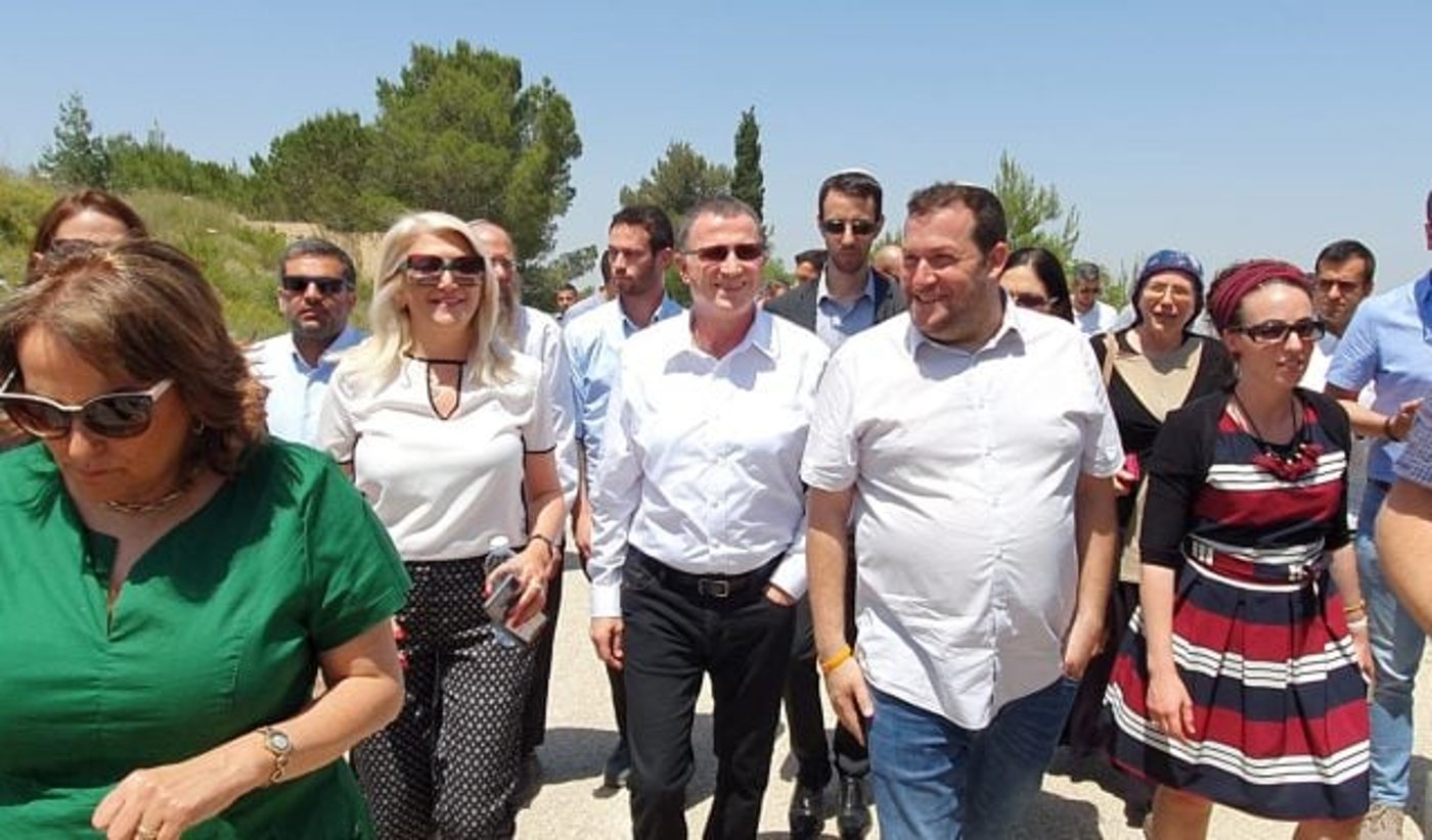 עולים לחומש