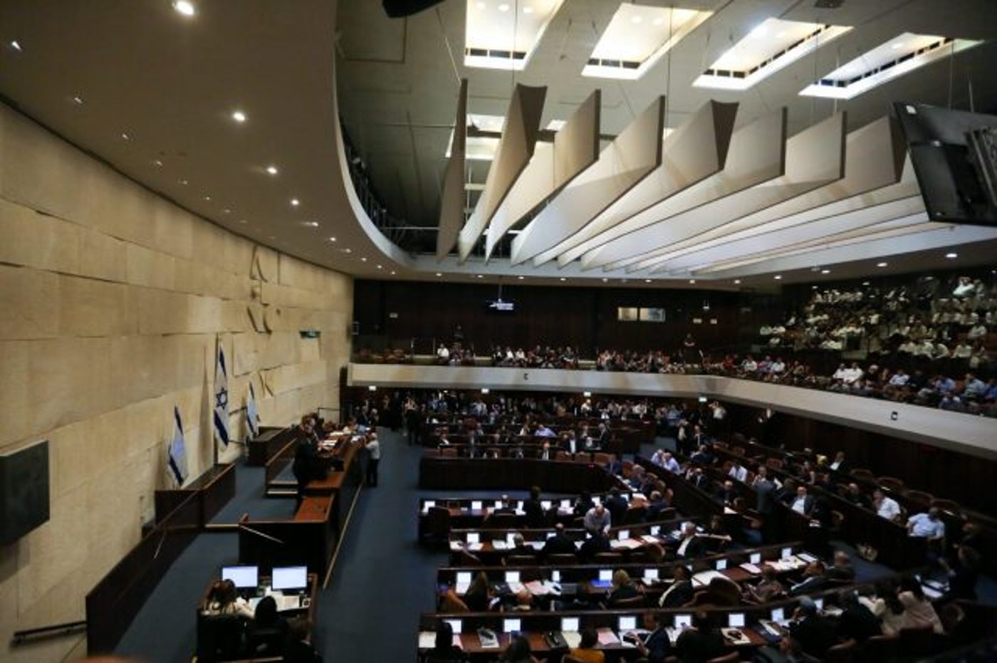 הכנסת מתפזרת, אך לא נועלת את שעריה, יו"ר הכנסת מסכם