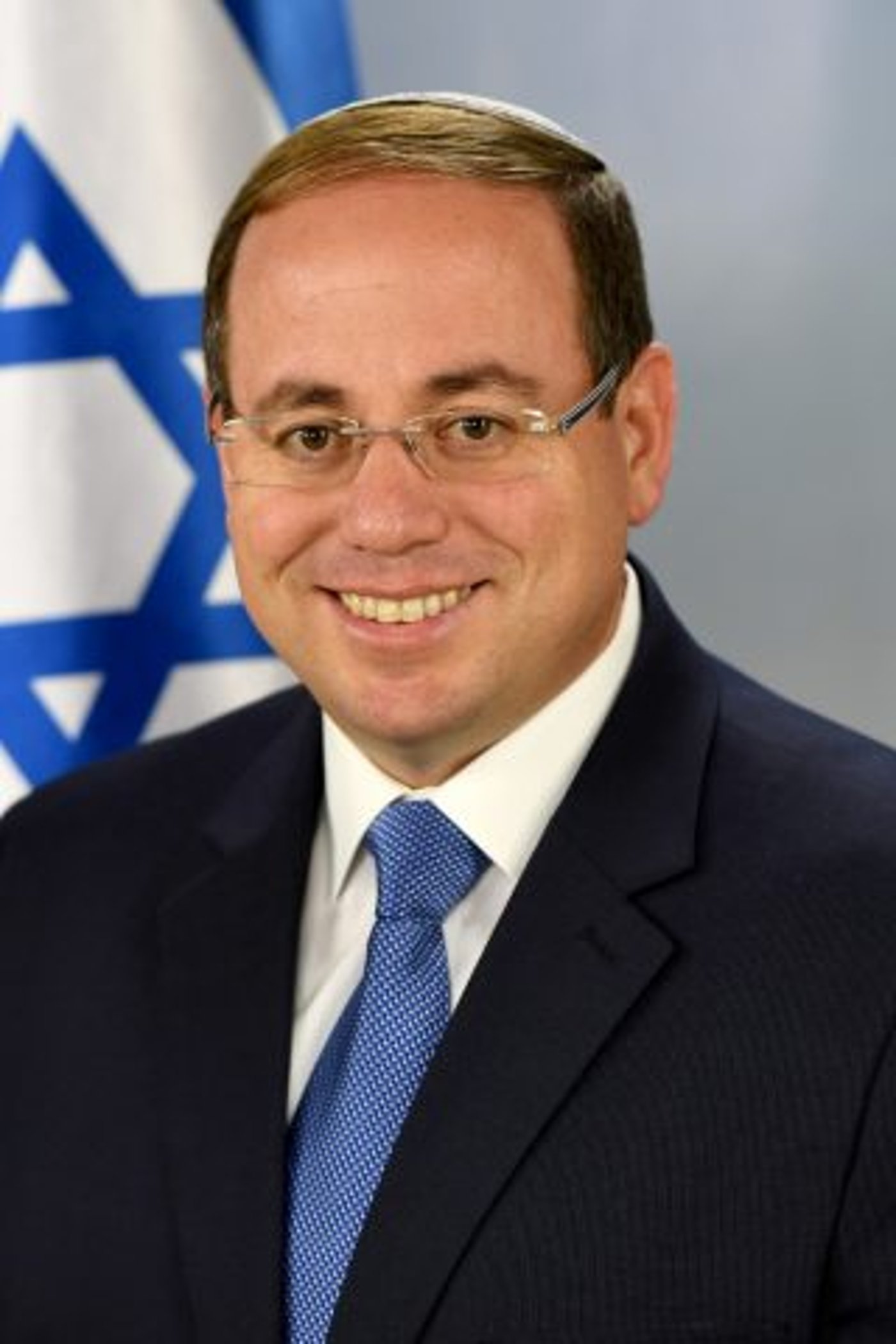 ראובן פינסקי מנכ"ל רשות השירות.