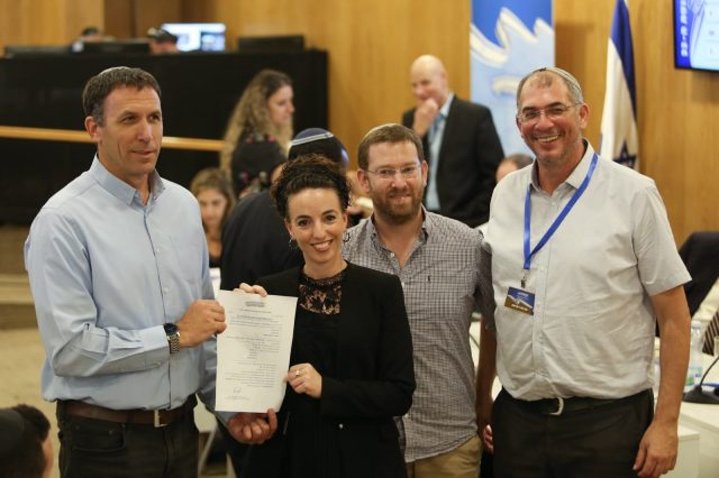 החיוך שאחרי המו"מ