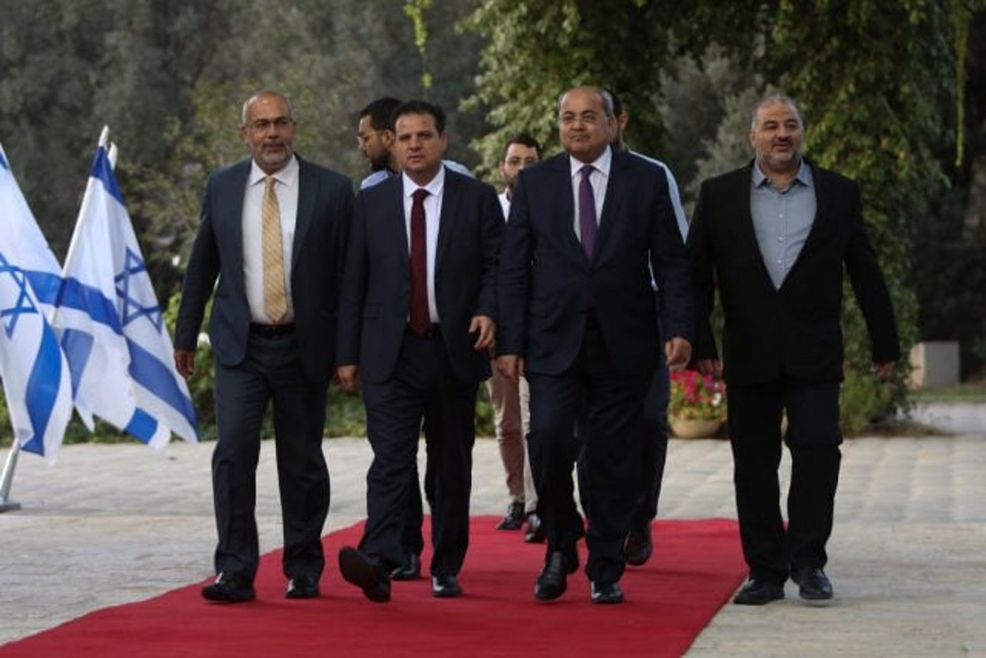 הרשימה המשותפת תמכה בגנץ, ליברמן נמנע מהמלצה