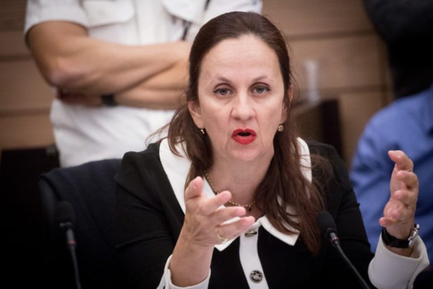 דינה זילבר.