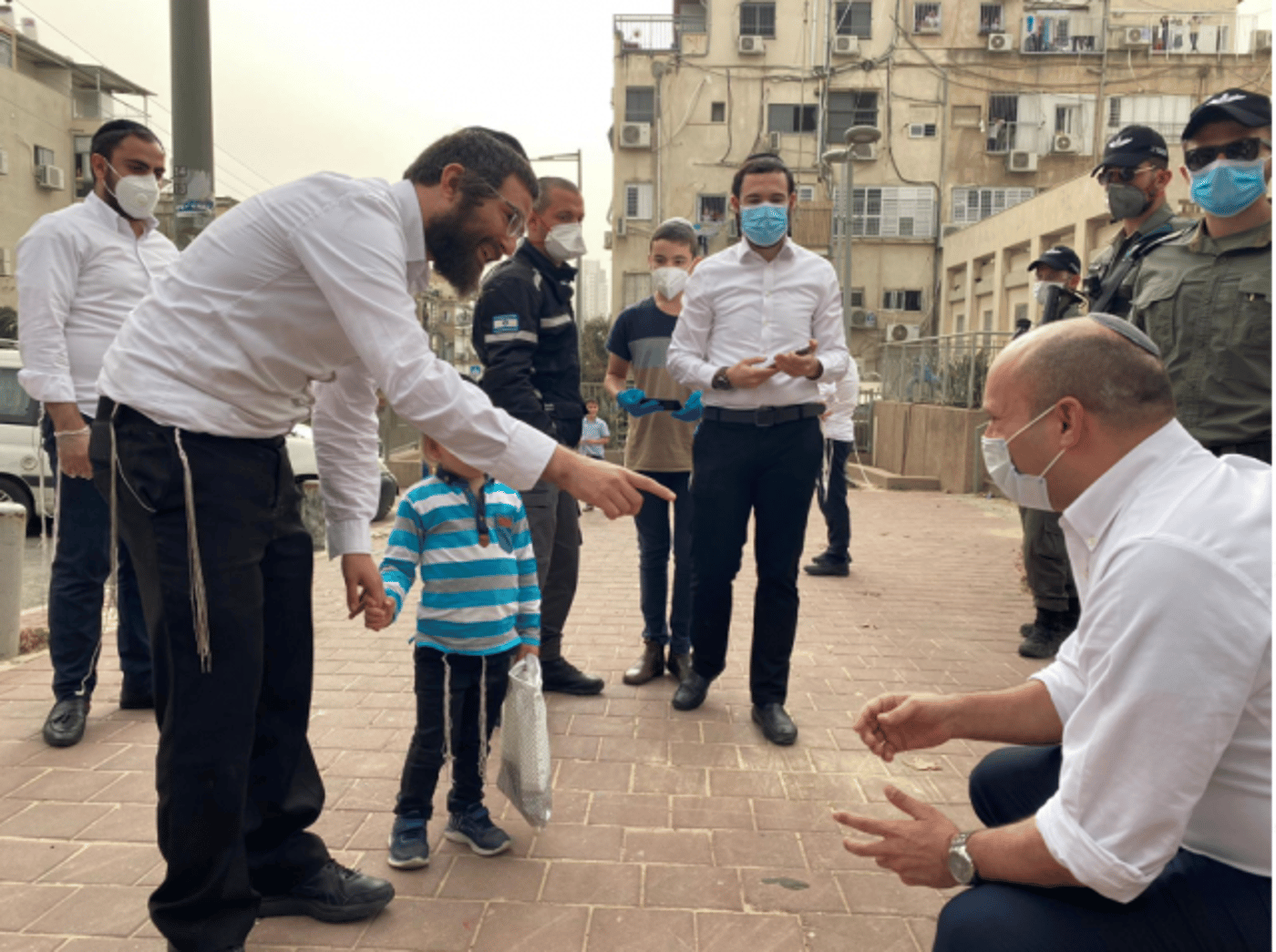 בנט בבני ברק: "ערוכים לפעול בכל עיר שבה נצטרך"