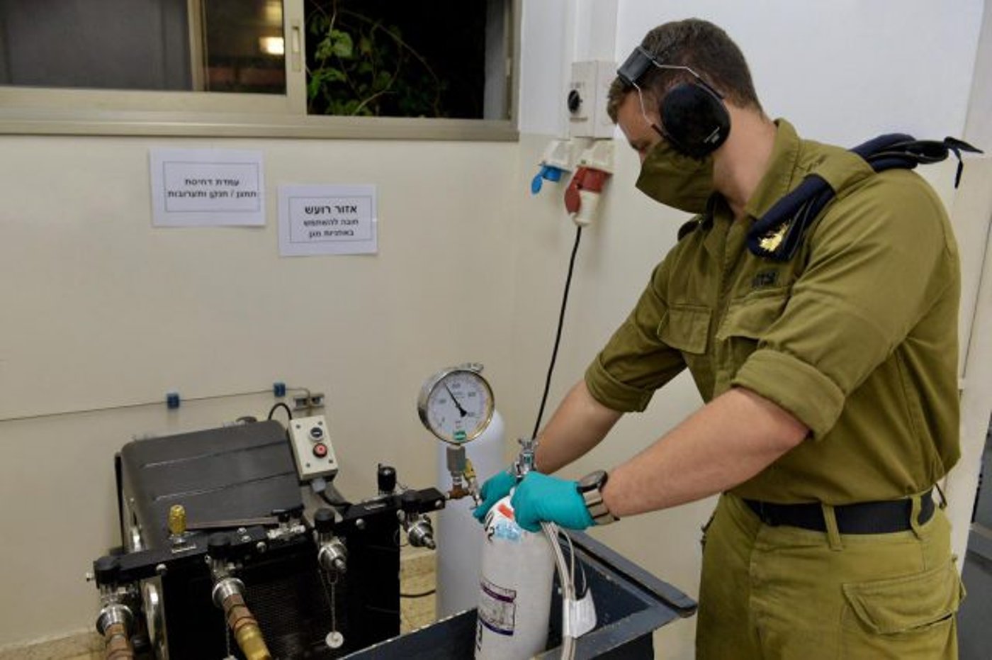 שייטת 13 פיתחו חמצן רפואי בבלון צלילה