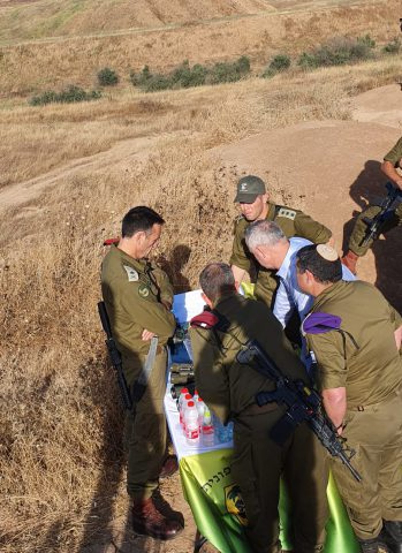 לראשונה בתור שר הביטחון: גנץ ביקר בעוטף עזה