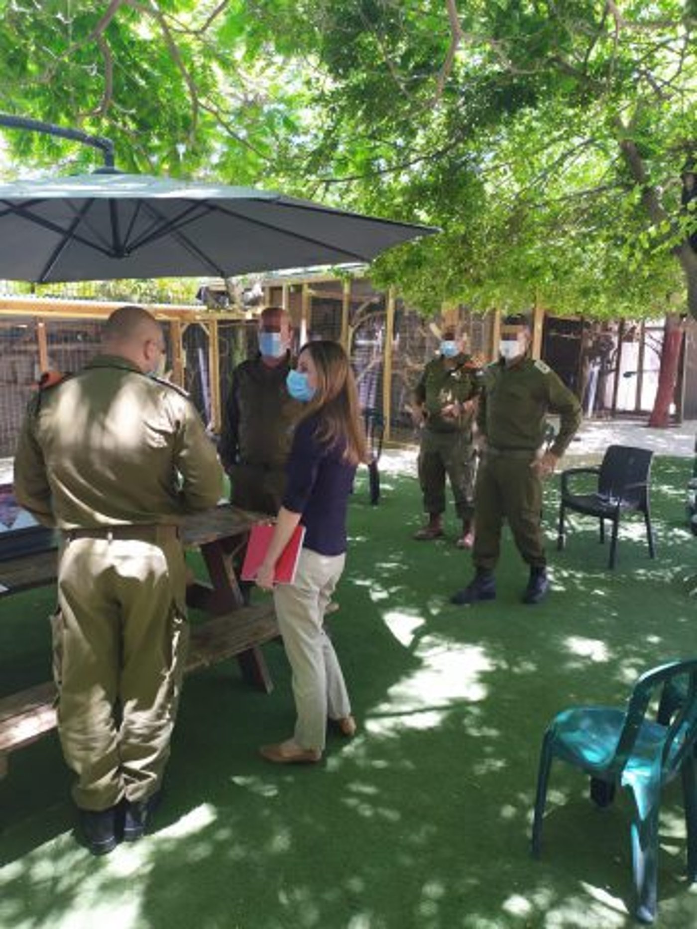 השרה כהן באלעד: "לפנות את הנדבקים למלוניות"