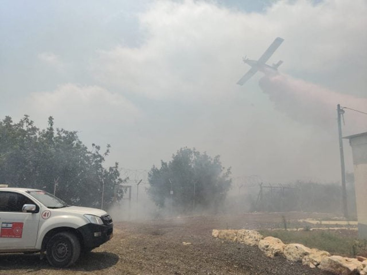 שריפה שהציתו פלסטינים מסכנת את הישוב חרמש