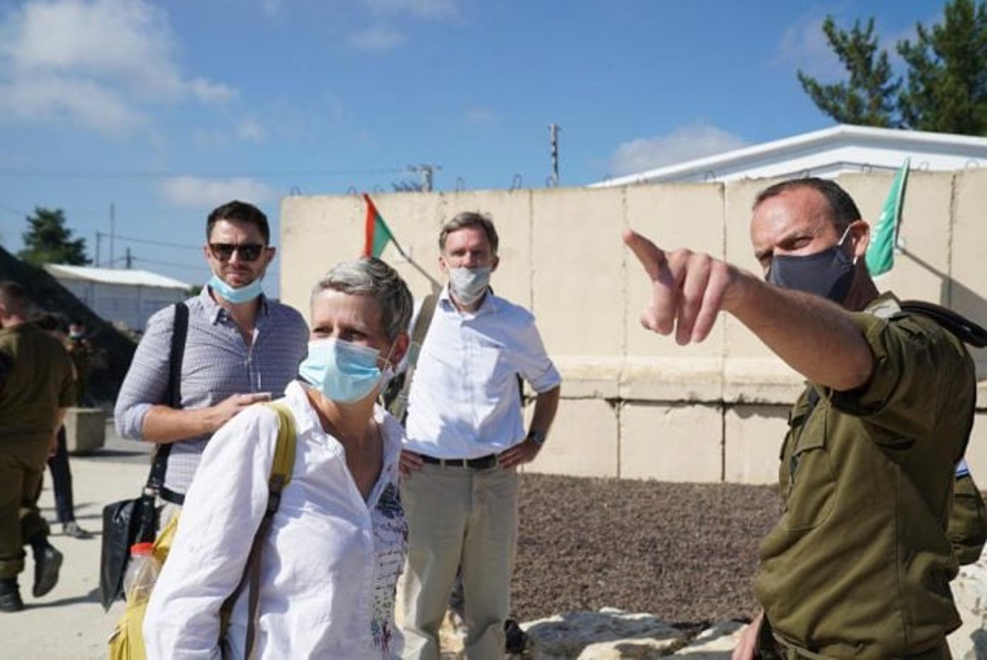 כוחות צבא ושגרירים מרחבי העולם סיירו במנהרת טרור