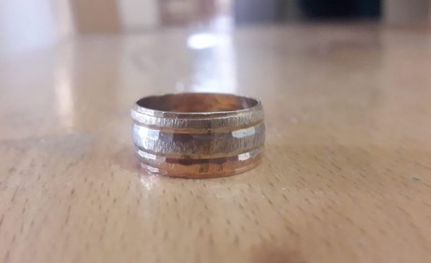 אחרי 15 שנה: הטבעת מגוש קטיף הושבה לבעליה