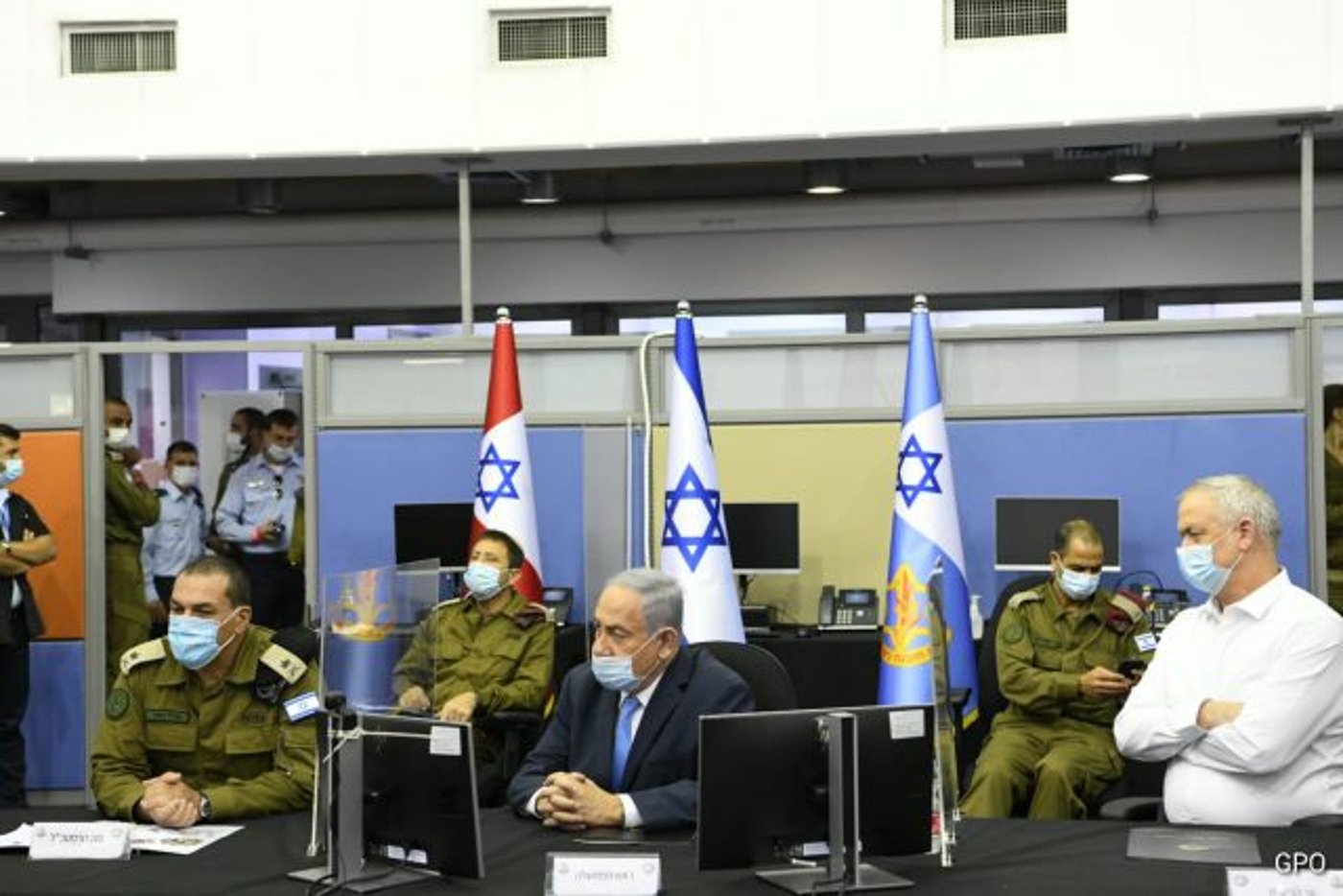 נתניהו בבסיס פיקוד העורף