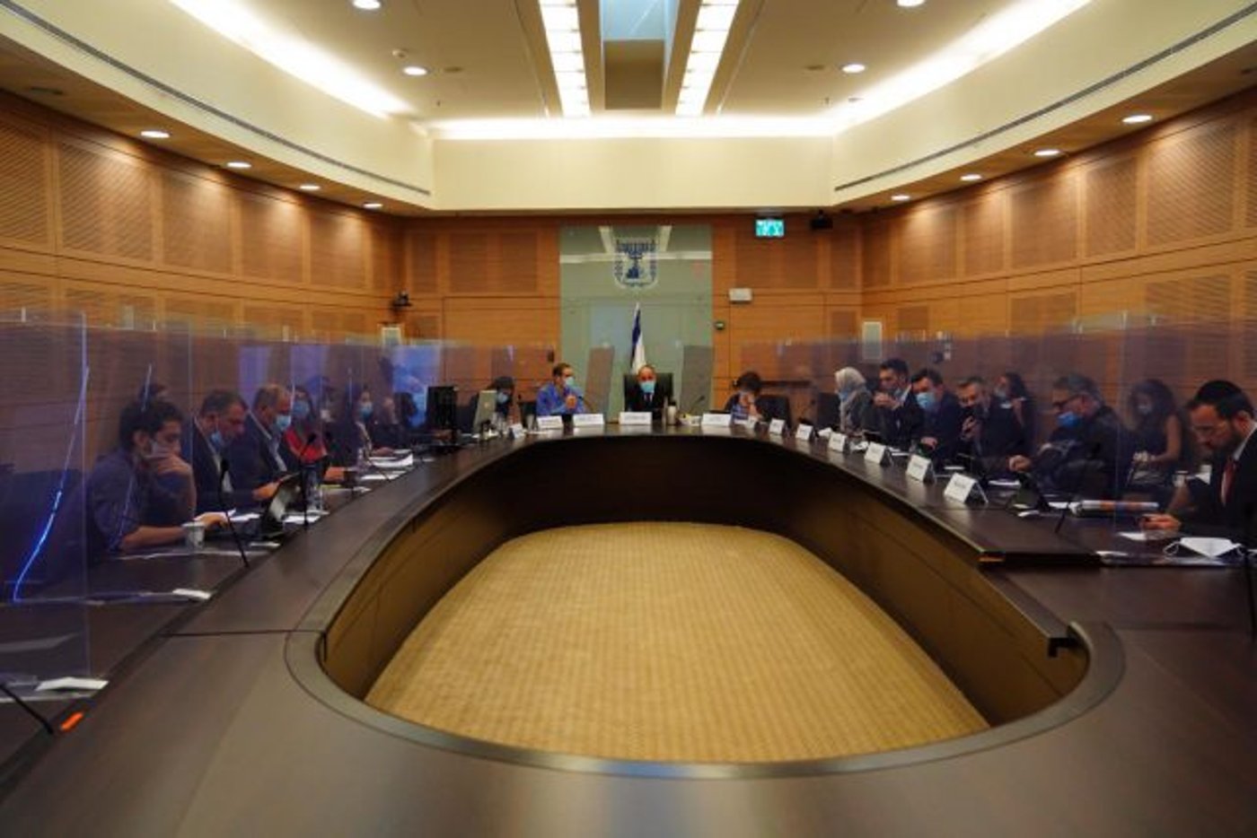 הדיון בוועדת הכלכלה