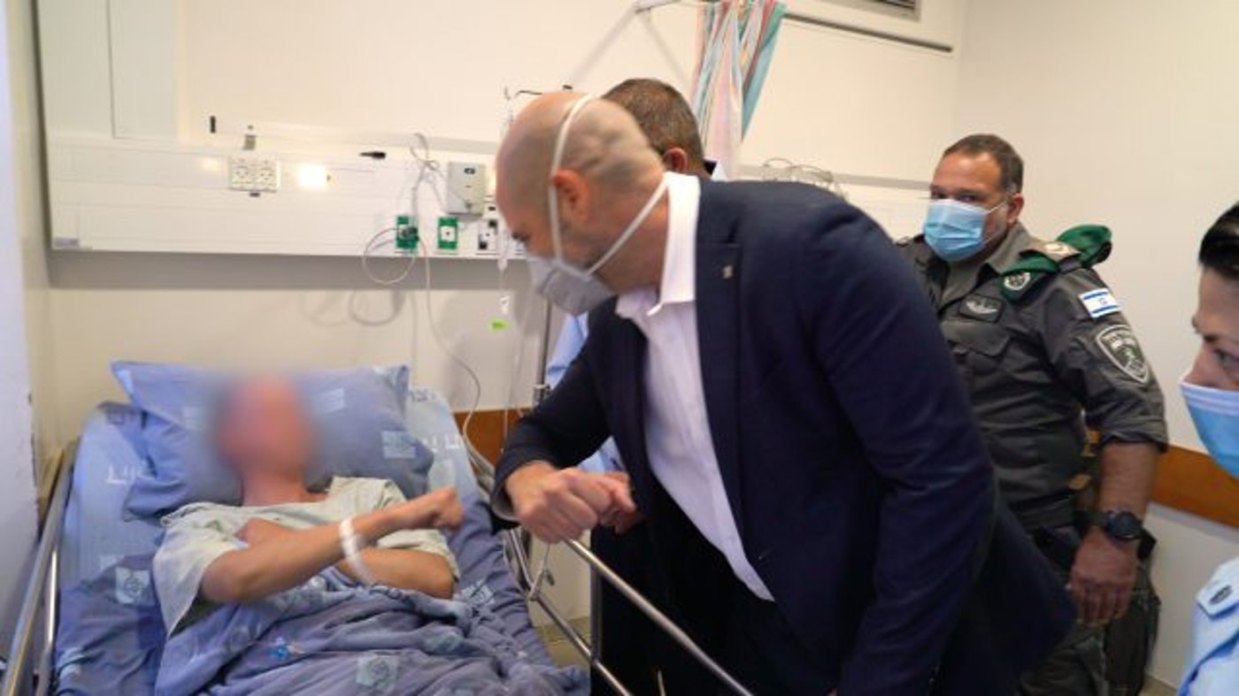 הפיגוע בעיר העתיקה; "יש לך בן גיבור, הוא הציל חיים"