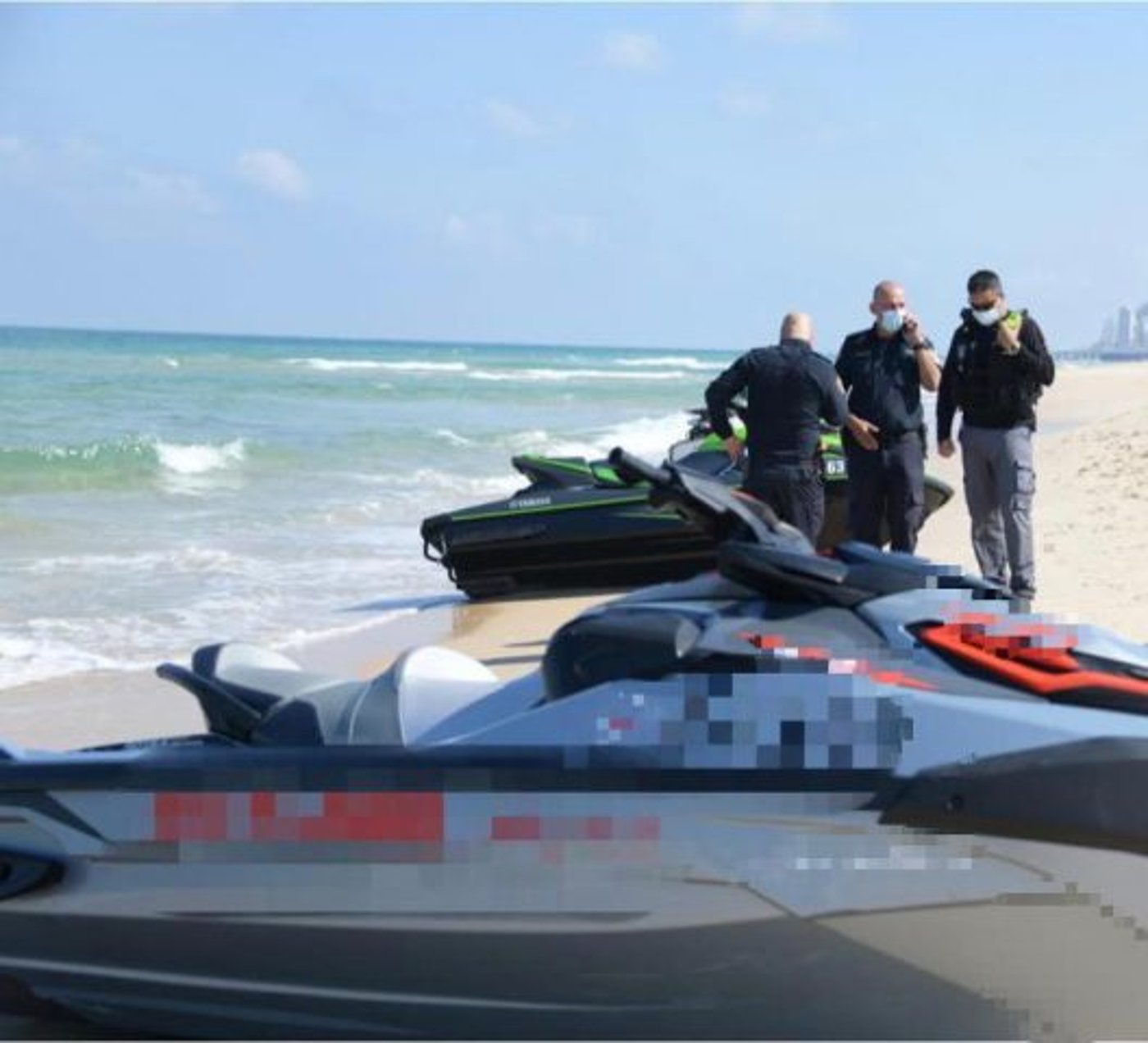 חיפושים אחרי צעיר שנעלם בים במוצאי שבת