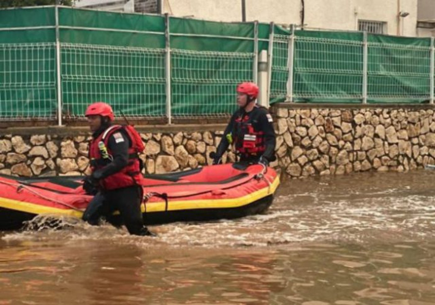 נזקי מזג האוויר; חילוצים והפסקות חשמל נרחבות