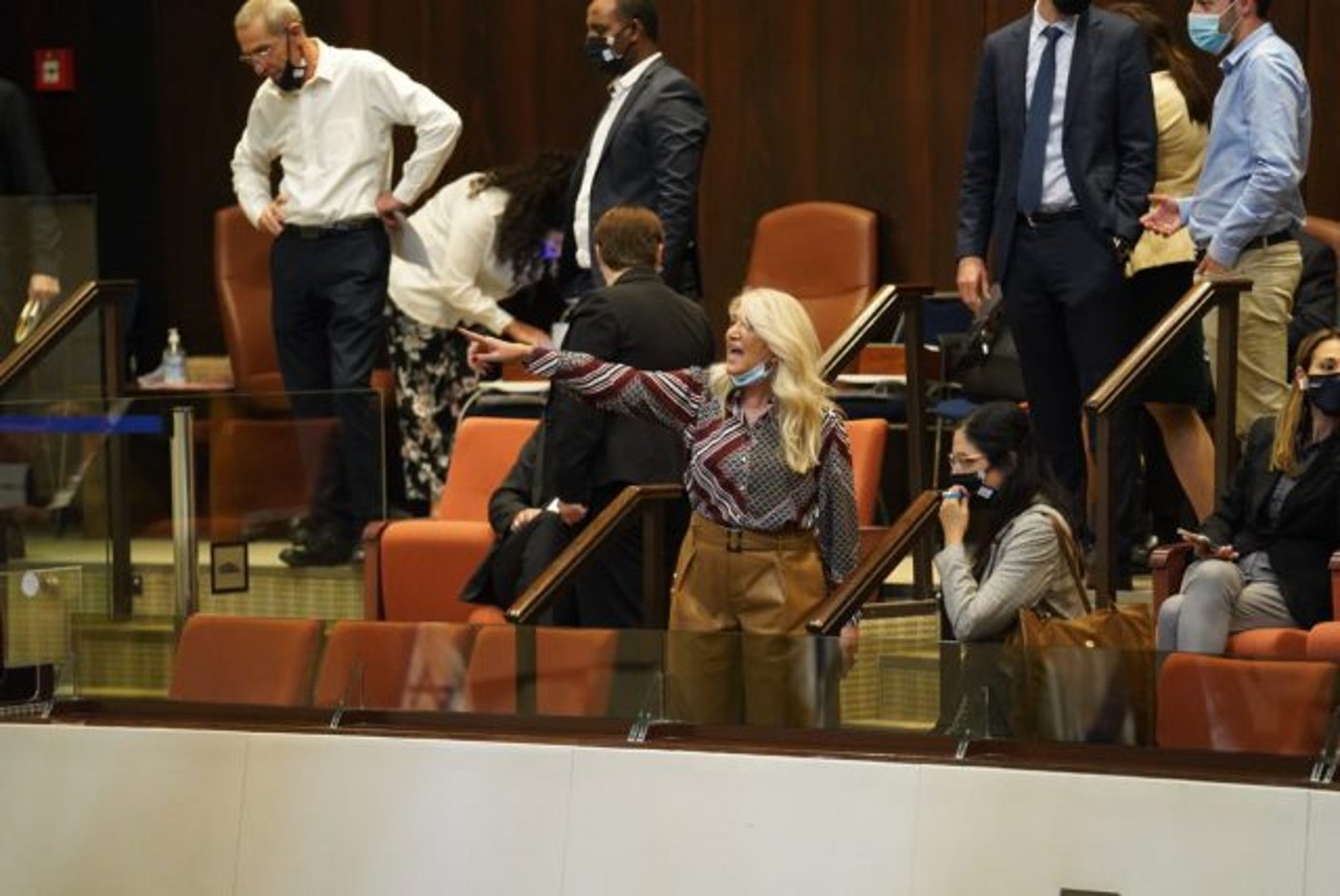 ישברו את הקרח? דיווח על פגישה בין גנץ לנתניהו