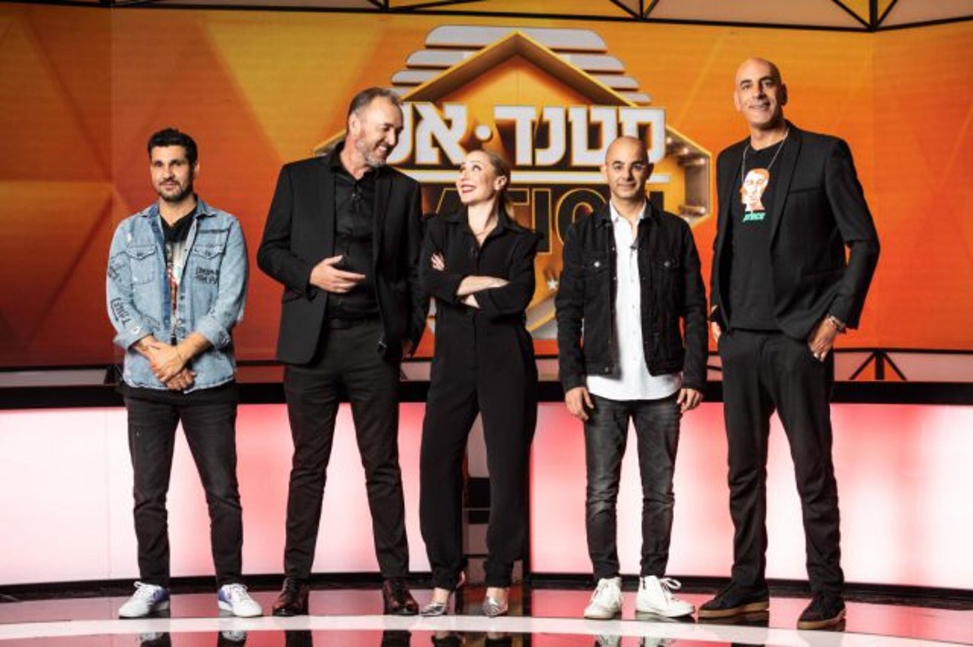 לראשונה בחייהם: סטטיק ובן אל ינסו לעשות סטנד אפ